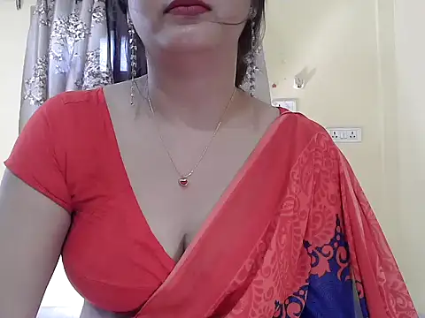 Snapshot of Model-Tanya chatting on April 2026 09:01:01 AM Model-Tanya online show from April 2026 09:01:01 AM