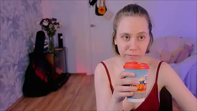 Malinax online show from April 2026 01:51:02 PM