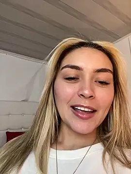 emma oxford online show from February 2025 08:42:01 PM