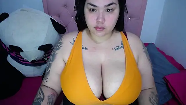 Fernanda Big Boobs online show from June 2026 12:25:02 PM