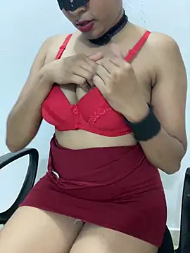 Snapshot of little_shadow chatting on December 2024 06:23:02 PM little shadow online show from December 2024 06:23:02 PM