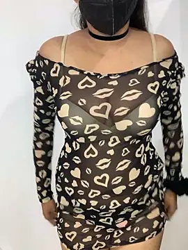 Snapshot of little_shadow chatting on November 2025 05:13:02 PM little shadow online show from November 2025 05:13:02 PM