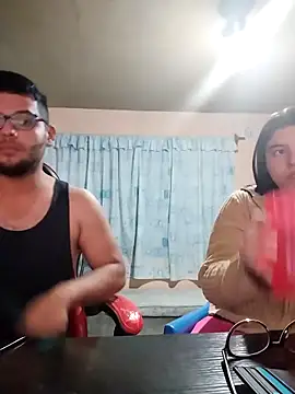 Snapshot of Carandrew chatting on January 2025 04:15:01 AM Carandrew online show from January 2025 04:15:01 AM