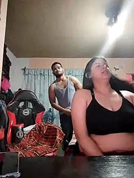 Snapshot of Carandrew chatting on February 2025 04:07:01 AM Carandrew online show from February 2025 04:07:01 AM