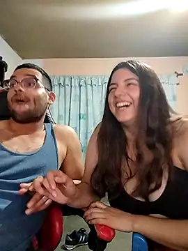 Snapshot of Carandrew chatting on March 2025 04:06:01 AM Carandrew online show from March 2025 04:06:01 AM