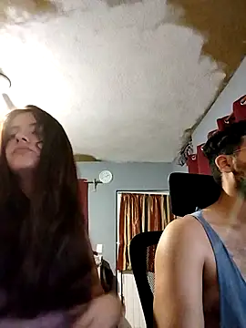 Snapshot of Carandrew chatting on November 2025 04:18:02 AM Carandrew online show from November 2025 04:18:02 AM