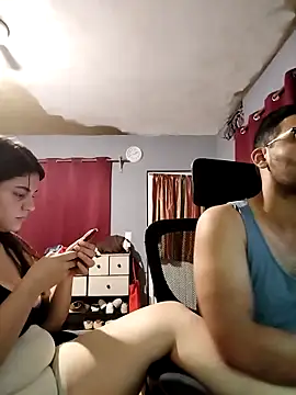 Snapshot of Carandrew chatting on November 2025 04:22:01 AM Carandrew online show from November 2025 04:22:01 AM