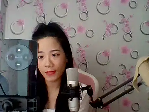 Nana-68 online show from March 2025 12:35:02 PM