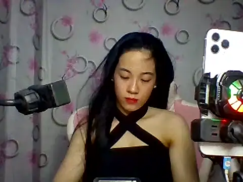 Nana-68 online show from September 2025 01:22:01 PM