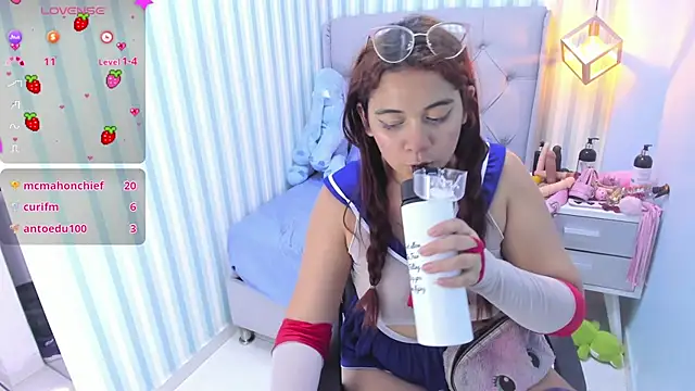 Snapshot of MADISON_ROWAN1 chatting on February 2025 06:14:02 AM MADISON ROWAN1 online show from February 2025 06:14:02 AM