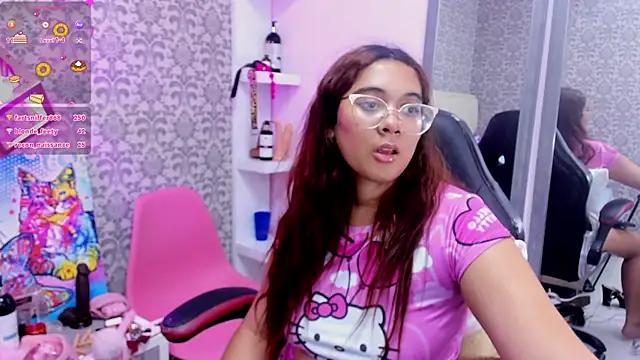 Snapshot of MADISON_ROWAN1 chatting on March 2025 09:17:02 AM MADISON ROWAN1 online show from March 2025 09:17:02 AM