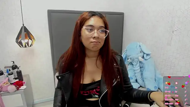 Snapshot of MADISON_ROWAN1 chatting on March 2025 03:14:01 AM MADISON ROWAN1 online show from March 2025 03:14:01 AM