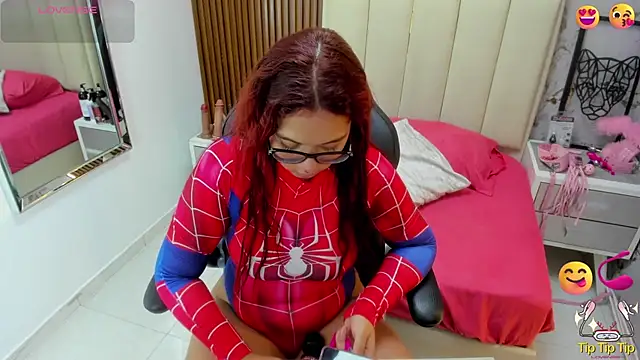 Snapshot of MADISON_ROWAN1 chatting on October 2025 03:04:01 AM MADISON ROWAN1 online show from October 2025 03:04:01 AM