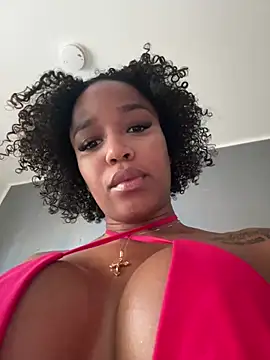 Snapshot of Black_Dolll chatting on March 2025 01:34:02 PM Black Dolll online show from March 2025 01:34:02 PM