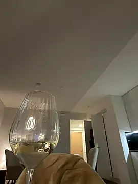 Snapshot of Black_Dolll chatting on December 2025 06:34:01 PM Black Dolll online show from December 2025 06:34:01 PM