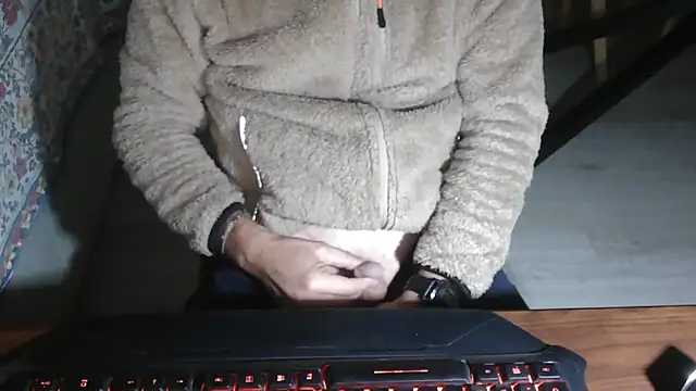 Adri gard online show from November 2025 09:25:02 PM