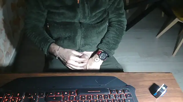 Adri gard online show from February 2026 09:42:01 PM