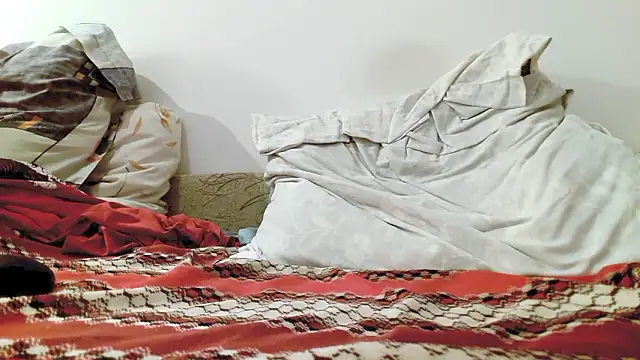 Snapshot of c00lbonner chatting on February 2026 06:11:02 PM c00lbonner online show from February 2026 06:11:02 PM