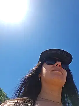 Reinacatchile online show from January 2025 04:04:01 PM