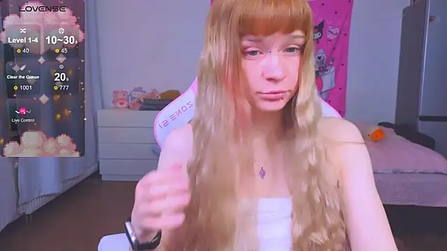 Milia Parker online show from November 2025 01:35:02 PM