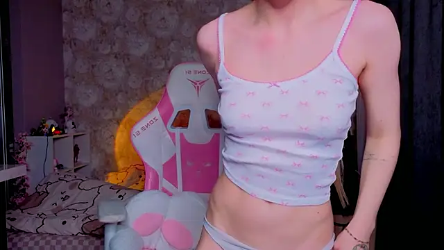 Snapshot of Milia_Parker chatting on March 2026 11:19:01 PM Milia Parker online show from March 2026 11:19:01 PM