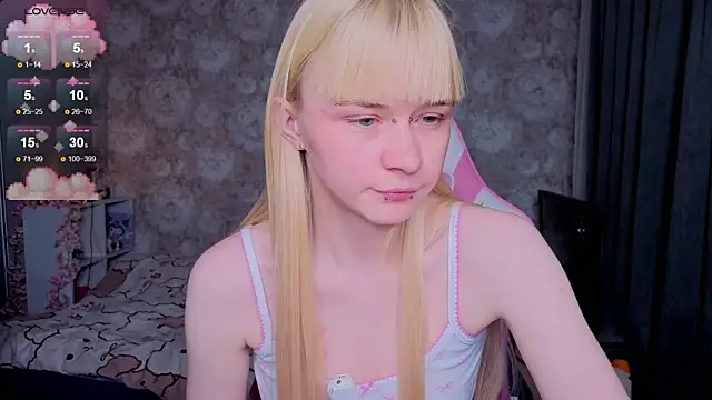 Snapshot of Milia_Parker chatting on April 2026 03:15:01 AM Milia Parker online show from April 2026 03:15:01 AM