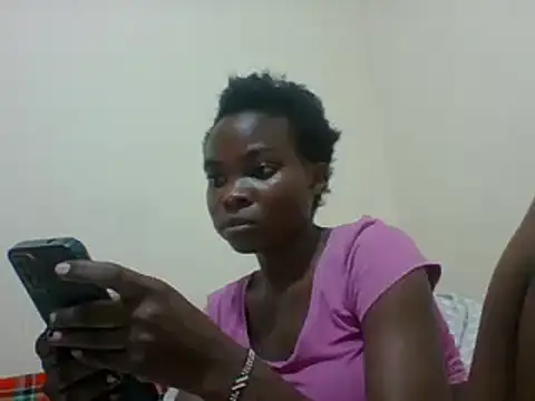 Snapshot of sexxyqueenn22 chatting on December 2024 10:58:01 PM sexxyqueenn22 online show from December 2024 10:58:01 PM