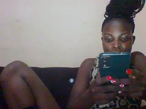Snapshot of sexxyqueenn22 chatting on December 2024 09:50:01 PM sexxyqueenn22 online show from December 2024 09:50:01 PM
