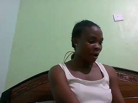 Snapshot of sexxyqueenn22 chatting on September 2025 10:21:02 PM sexxyqueenn22 online show from September 2025 10:21:02 PM