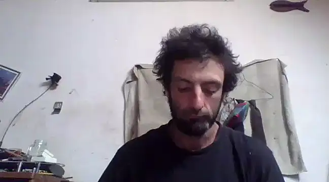 Snapshot of BigPeter6987 chatting on December 2024 09:39:02 AM BigPeter6987 online show from December 2024 09:39:02 AM