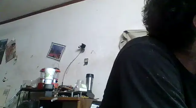 Snapshot of BigPeter6987 chatting on December 2024 12:18:01 AM BigPeter6987 online show from December 2024 12:18:01 AM