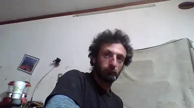 Snapshot of BigPeter6987 chatting on December 2024 06:14:01 AM BigPeter6987 online show from December 2024 06:14:01 AM