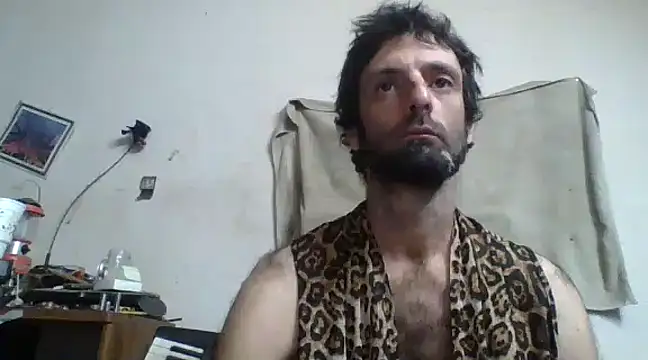 Snapshot of BigPeter6987 chatting on December 2024 06:08:01 PM BigPeter6987 online show from December 2024 06:08:01 PM