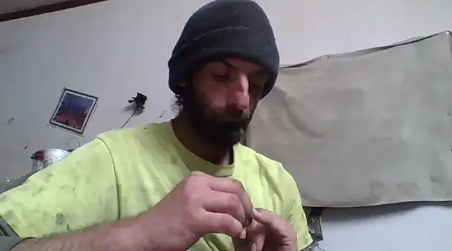 Snapshot of BigPeter6987 chatting on January 2025 07:13:01 PM BigPeter6987 online show from January 2025 07:13:01 PM