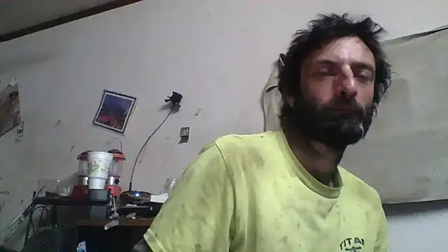 Snapshot of BigPeter6987 chatting on January 2025 01:34:02 AM BigPeter6987 online show from January 2025 01:34:02 AM