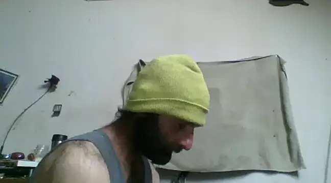 Snapshot of BigPeter6987 chatting on January 2025 02:37:02 AM BigPeter6987 online show from January 2025 02:37:02 AM