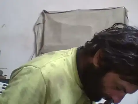 Snapshot of BigPeter6987 chatting on January 2025 12:18:01 PM BigPeter6987 online show from January 2025 12:18:01 PM