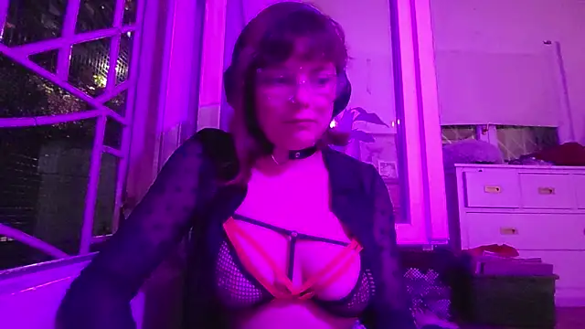 estivalia xxx online show from March 2026 01:10:02 AM