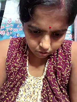 Beauty-queen online show from September 2025 10:50:01 AM