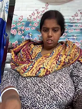 Beauty-queen online show from November 2025 05:51:01 AM