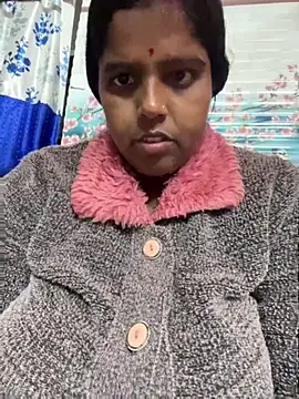 Beauty-queen online show from February 2026 11:20:01 AM