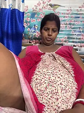 Beauty-queen online show from April 2026 04:20:02 PM