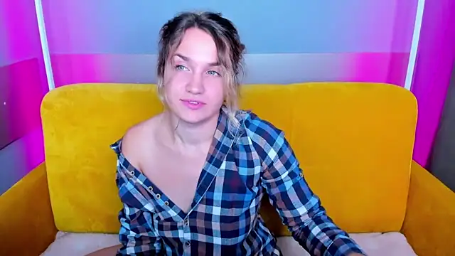 Milka Blond online show from October 2025 09:54:02 AM