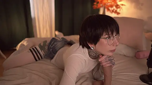 Snapshot of ifuckingtoy_ chatting on October 2025 01:01:01 PM ifuckingtoy online show from October 2025 01:01:01 PM