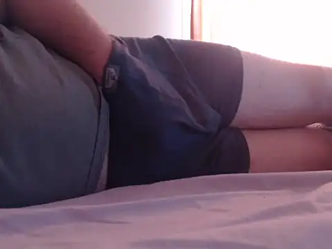 Snapshot of gentleman404040 chatting on September 2025 08:07:01 AM gentleman404040 online show from September 2025 08:07:01 AM