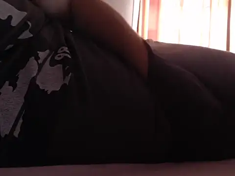 Snapshot of gentleman404040 chatting on October 2025 05:35:02 AM gentleman404040 online show from October 2025 05:35:02 AM