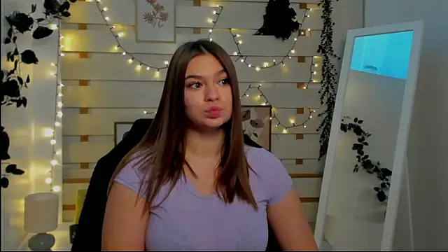 Josephine Kiss online show from February 2026 05:16:02 AM