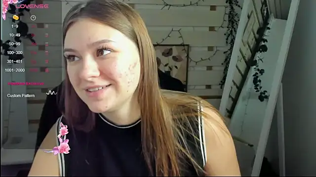 Josephine Kiss online show from April 2026 11:43:01 AM