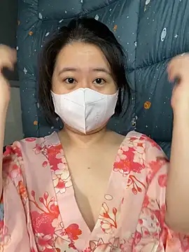 ninini92 online show from January 2025 01:10:01 PM