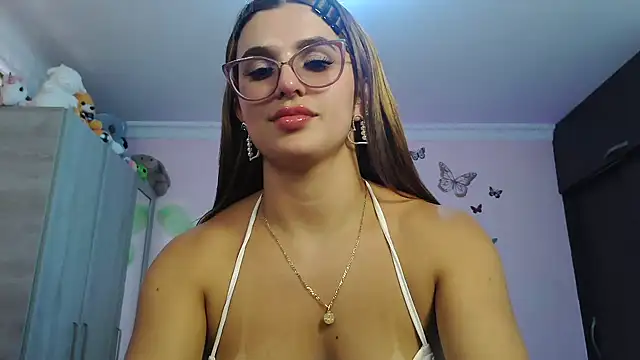 Snapshot of caroline_jonson chatting on November 2025 07:36:02 PM caroline jonson online show from November 2025 07:36:02 PM